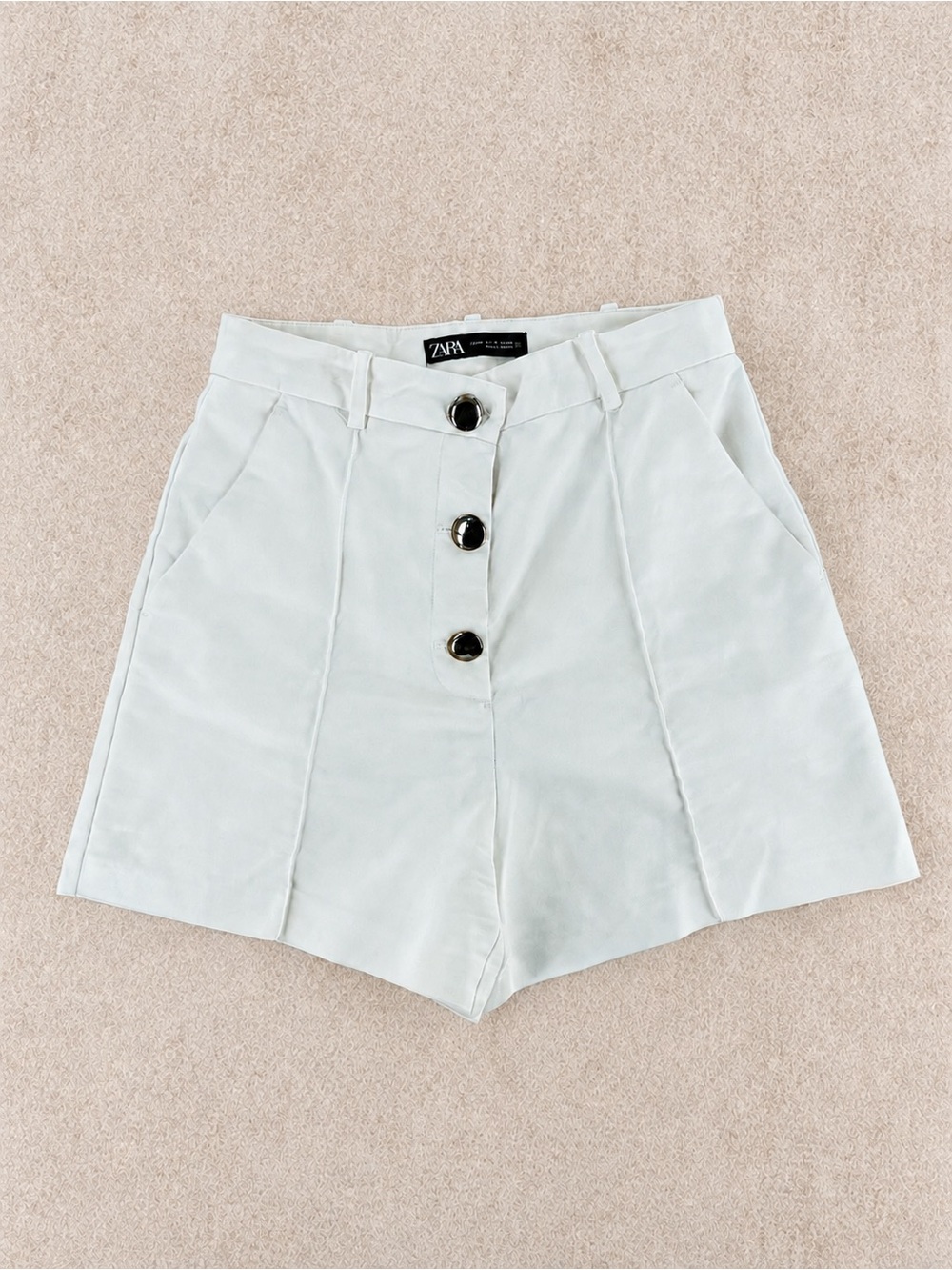 Zara White High-Waisted Tailored Shorts Gold Button Size M